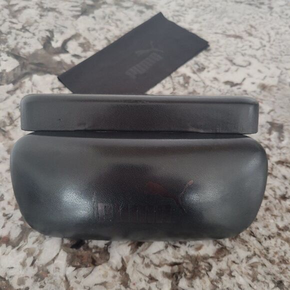 Puma sunglasses case Black.‎ - Picture 3 of 6